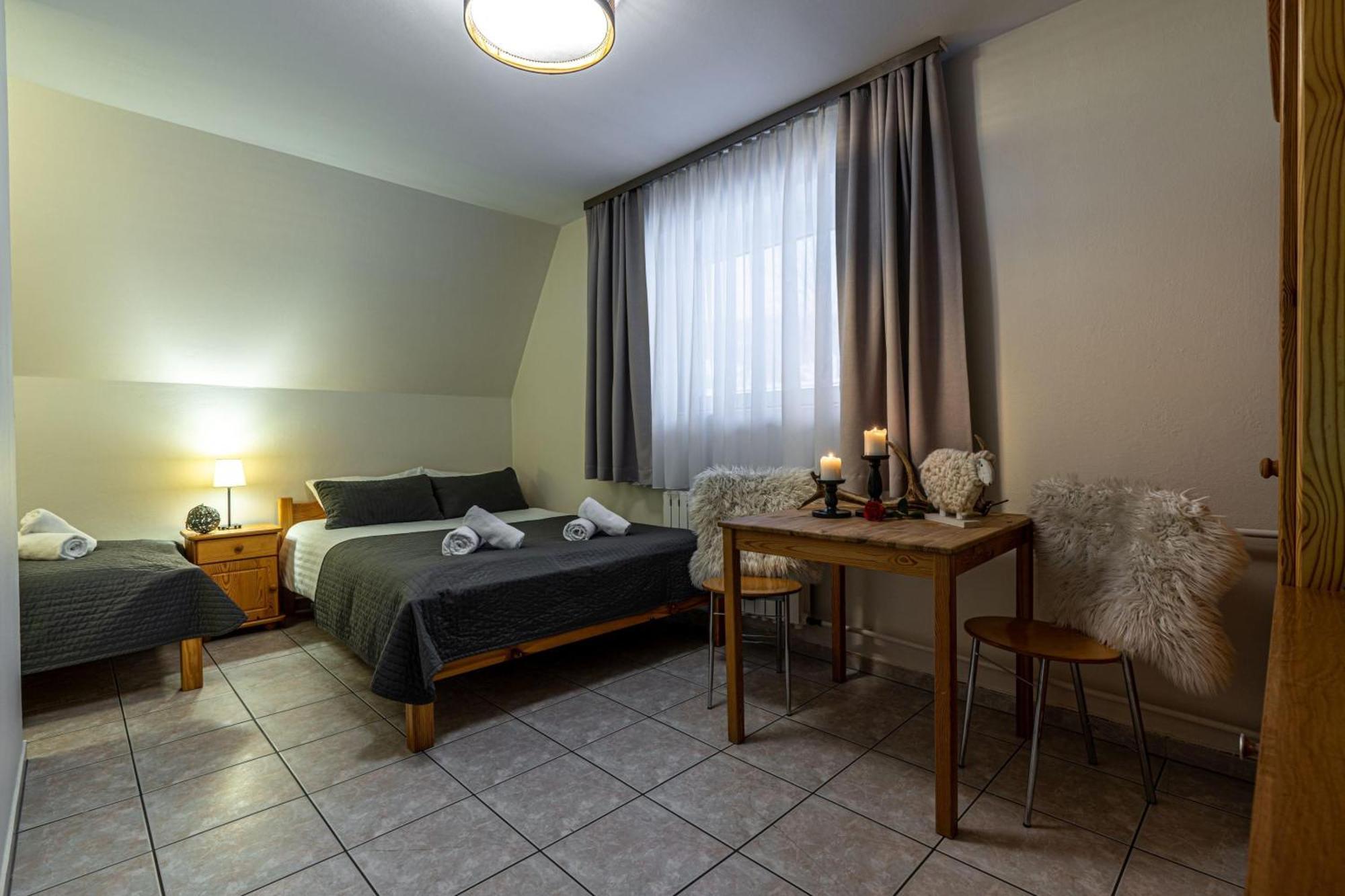 Liberta Inn - Pokoje Goscinne Zakopane Bagian luar foto